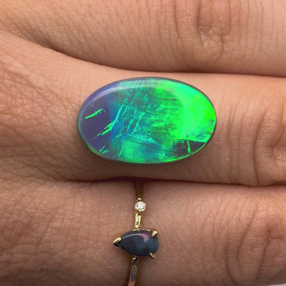 7.31cts Black Opal with a Green Blue Play of Color, From Lightning Ridge Australia