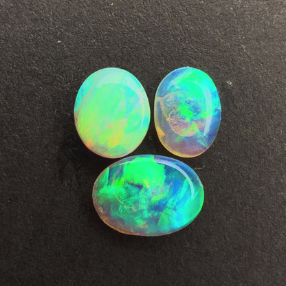 (Price For Parcel) Affordable Crystal Opal Bundle With A Green Blue Play Of Color, From Lightning Ridge Australia