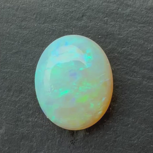 3.92ct Crystal Opal With A Green, Blue Play Of Color, From Lightning Ridge Australia