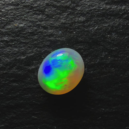 0.78ct Top Gem Crystal Opal, This Gem Has A Brilliant Metallic Gold-Green Color Palette And Lots Of Depth