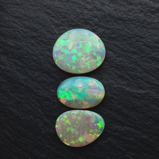 3.74cts Bundle (Price For Parcel) Crystal Opals With Speckled Patterns