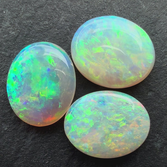 3.58cts (Price For Parcel) Crystal Opal With A Play Of Color, From Lightning Ridge Australia
