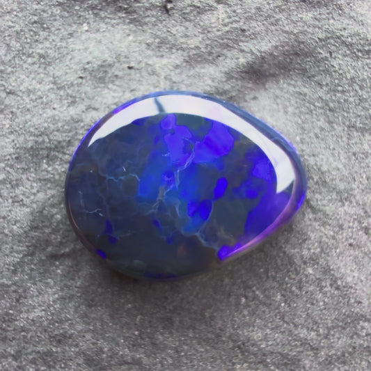 0.8cts Affordable Black Opal With A Deep Blue Pattern