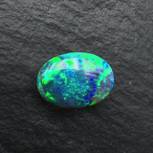 0.91ct Gem Black opal With AVivid Moss Pattern