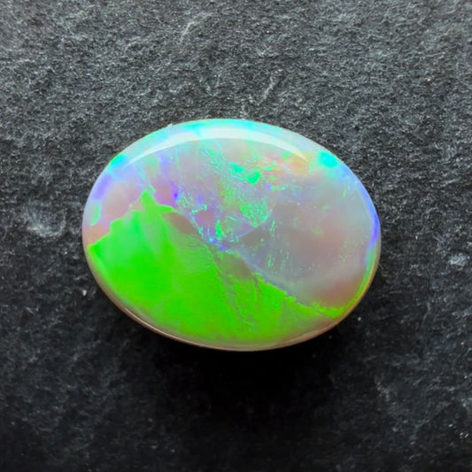 1.90cts Dark Opal with a Green Blue Play of Color, From Lightning Ridge Australia