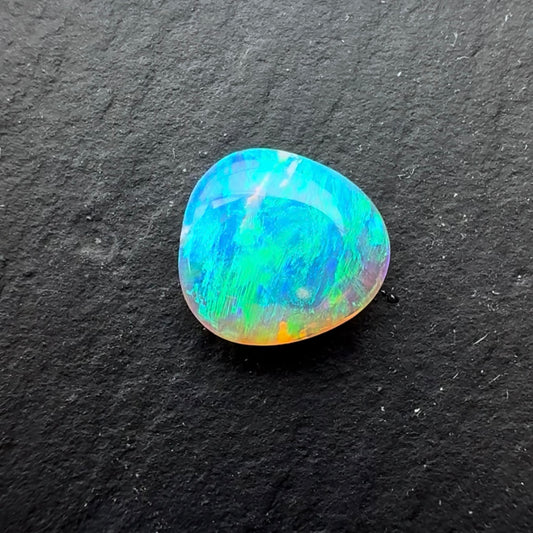 0.92cts Crystal Opal With A Green Blue Play Of Color, From Lightning Ridge Australia