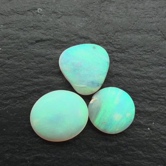 1ct Bundle (Price For Parcel) Matte finished opals with a soft green glow