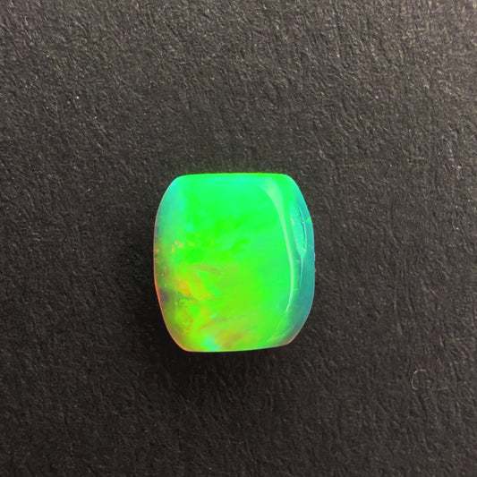 0.44cts Top Gem Crystal Opal With A Green Yellow Gold Play Of Color, From Lightning Ridge Australia