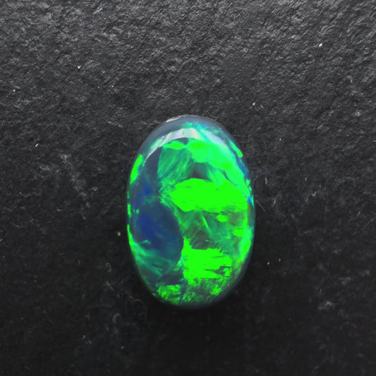 1.76cts World Class Gem Black Opal With Dark Green Broadflash Pattern