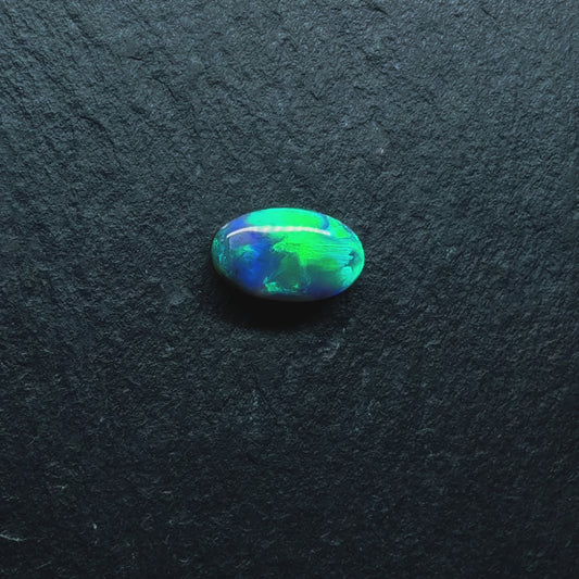 Gem Black Opal With Brilliant Green Color Palettes Hits Of Blue And full faced Color 2.95cts