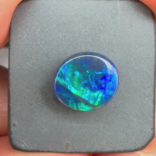 1.50cts Black Opal with a Dark Blue Green Play Of Color, From Lightning Ridge Australia