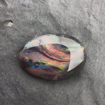 1.51cts Picture Stone Black Opal With A Red Pink Multicolor Palette