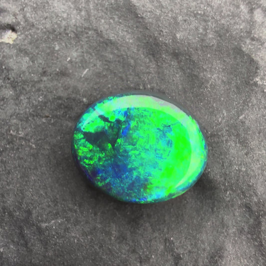 Sunday - 1.02cts Black Opal With A Blue Green Palette