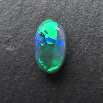 1.02cts Black Opal With A Green Blue Play Of Color, From Lightning Ridge Australia