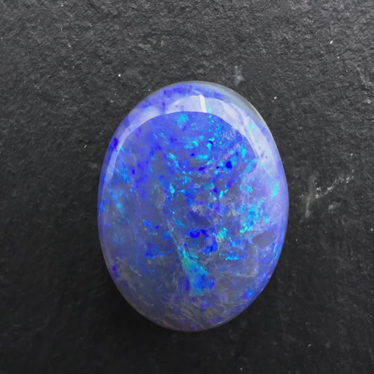 4.9ct Affordable Dark Opal With Soft Pastel Blues