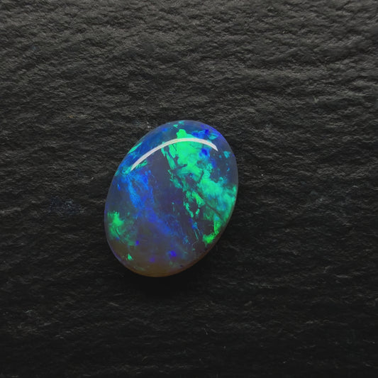 2ct Crystal Opal With Great Depth And A Minty Blue-Green Color Palette