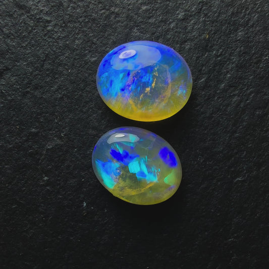 PAIR (Price For Parcel) Crystal Opals With Blue Purple Color play And Lots Of Depth 1.78cts Total