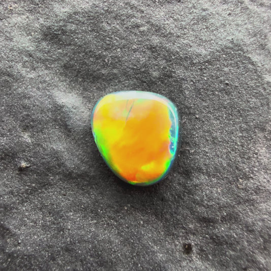 0.26cts Top Gem Micro Black Opal With A Green Yellow Gold Pattern