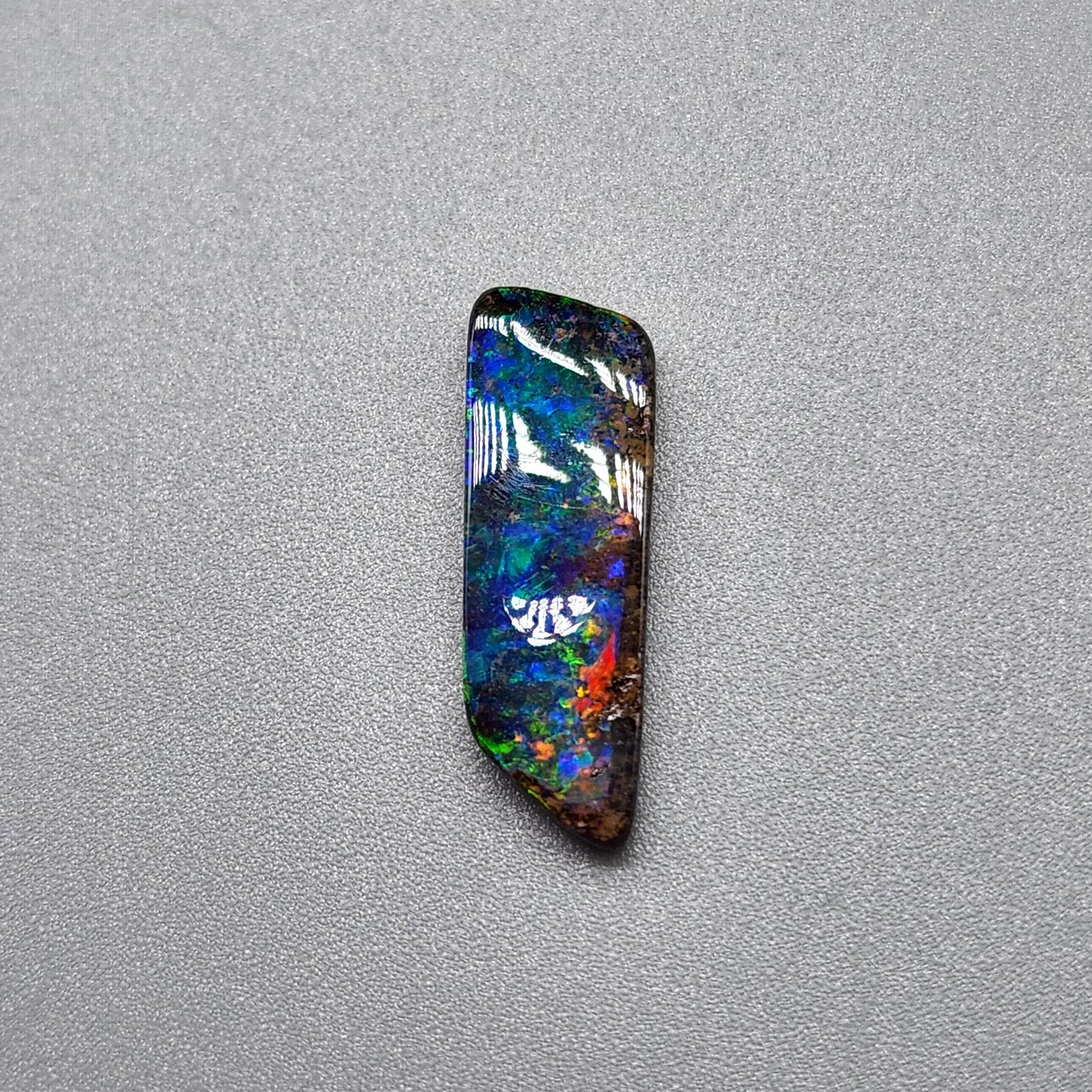 2.9cts  BOULDER OPAL