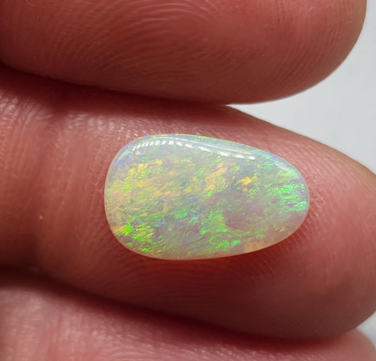 1.9cts Crystal Opal small flash pattern and green yellow and orange color play